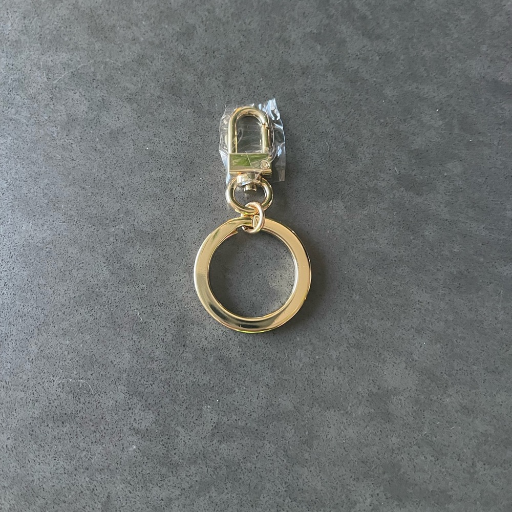 Bundle! Key ring charm and surprise item